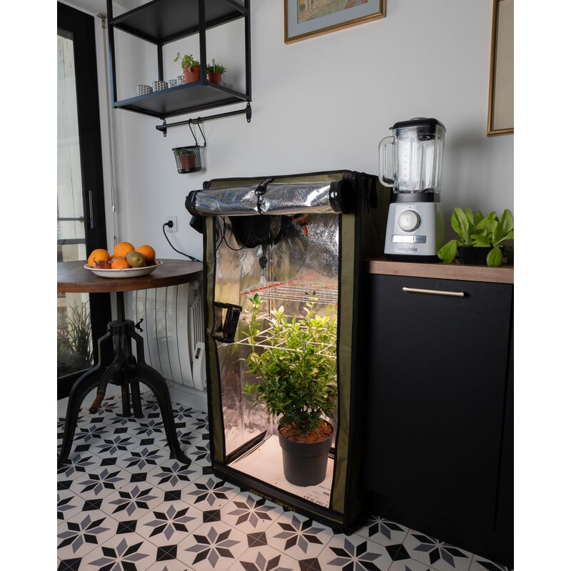 Secret Jardin Grow Station For Twenty 100 - EigenGrow